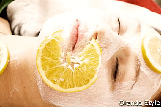 Zitronen-Gesichtsmaske