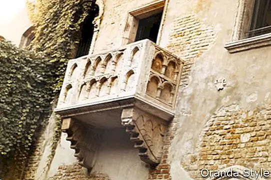 Romeo és Júlia erkélye Veronában