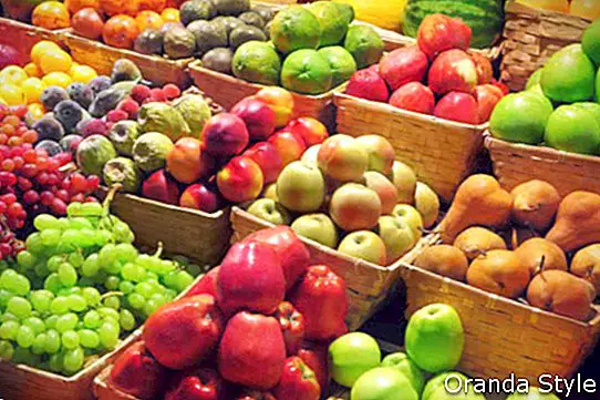 fruta en supermercado