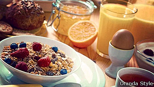 4 vienkāršas, bet veselīgas brokastu receptes svara zaudēšanai, kas patiešām darbojas