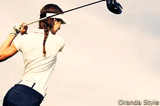 moteriškas golfo žaidėjas
