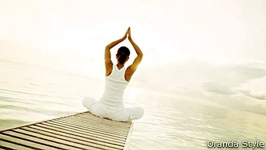 Sådan passer yoga ind i din daglige rutine