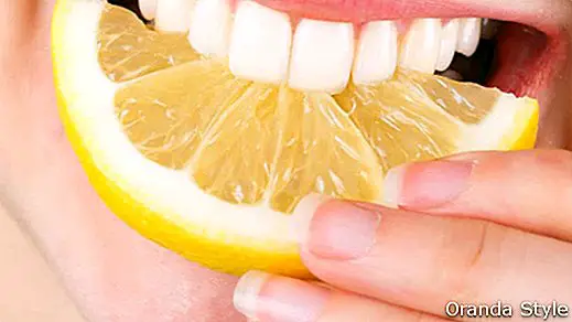 Top 5 potravin pro zdravé dásně