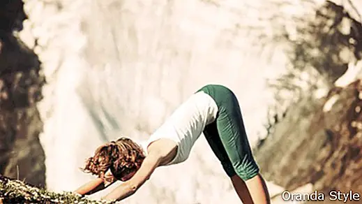Những điều chỉnh bạn có thể thực hiện đối với tư thế Yoga (không gian lận)