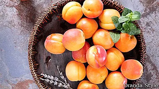 5 Gründe, warum Ihre Diät Aprikosen benötigt