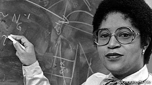 6 mujeres científicas famosas y sus contribuciones a la ciencia (que cambiaron el mundo)