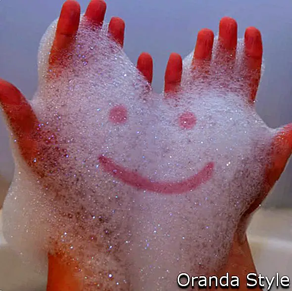 šampon bublina úsměv