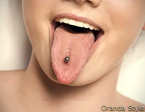 genomborrad tunga