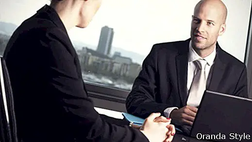 5 viktiga frågor att ställa din chef i en intervju