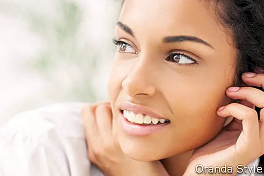 Makeup-tips for mørkhudede kvinner