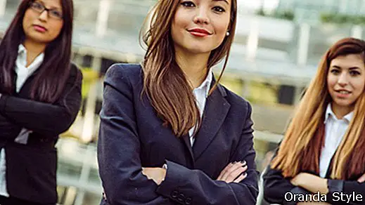 Kvinnelig makt: How To Be A Girl Boss