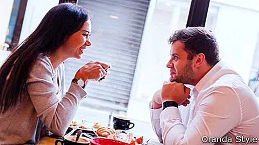 10 Tipps, wie man das Dating-Spiel überlebt