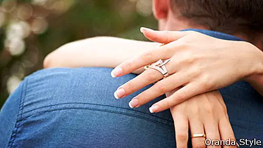 Заљубљен сам у ожењеног мушкарца: може ли се догодити афера