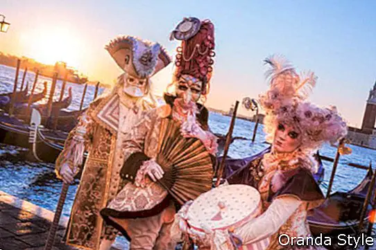 Slavný karneval v Benátkách